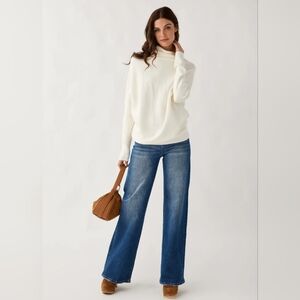 Social Threads RISEN High Rise Dark Wash Classic Wide Leg Jeans 11/30 NEW